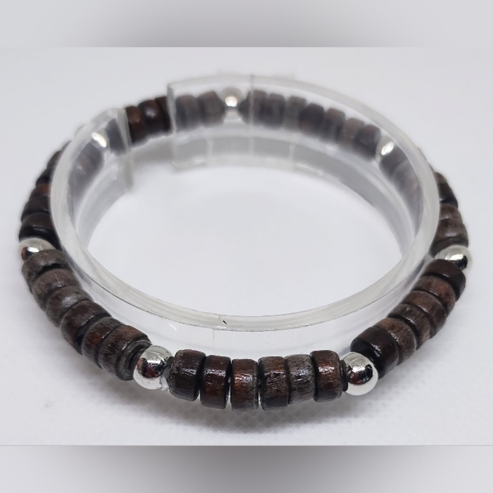 Brown Beaded Bracelet with Silver Accents F63